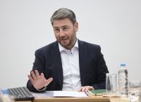 ΠΑΣΟΚ: Πανελλαδικά μικροσυνέδρια προς το συνέδριο της άνοιξης στο τραπέζι του Πολιτικού Κέντρου