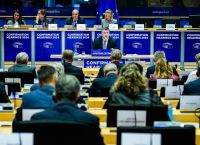 Τζιτζικώστας: Εγκρίθηκε η υποψηφιότητά του ως επιτρόπου Μεταφορών και Τουρισμού