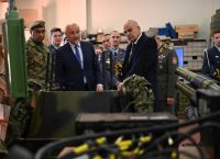 Greek Defense Minister Dendias Meets Serbian Counterpart Gacic to Strengthen Bilateral Defense Ties Greek Defense Minister Dendias Meets Serbian Counterpart Gacic to Strengthen Bilateral Defense Ties