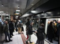 Ξεκίνησε το Μετρό Θεσσαλονίκης, χιλιάδες κόσμου στους σταθμούς για την πρώτη γνωριμία Ξεκίνησε το Μετρό Θεσσαλονίκης, χιλιάδες κόσμου στους σταθμούς για την πρώτη γνωριμία