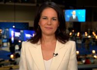 Γερμανία: Η Μπέρμποκ «μισητή», τώρα και λόγω του διαζυγίου της