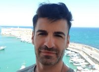 Παναγιώτης Πετράκης: «Δεν μου πήγαινε το μπότοξ, όταν γελούσα ήμουν σαν τη μάσκα του διαβόλου» Παναγιώτης Πετράκης: «Δεν μου πήγαινε το μπότοξ, όταν γελούσα ήμουν σαν τη μάσκα του διαβόλου»