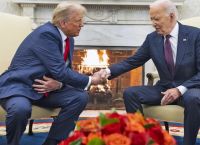 Το «welcome back» του Μπάιντεν στον Τραμπ στον Λευκό Οίκο -Το παρασκήνιο της συνάντησης [vid]