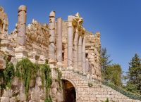 Η UNESCO συγκαλεί έκτακτη σύνοδο για την προστασία των πολιτιστικών μνημείων του Λιβάνου