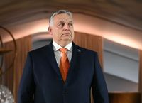 Όρμπαν: Να αναθεωρήσει η ΕΕ τις κυρώσεις προς τη Ρωσία λόγω ενεργειακού κόστους Όρμπαν: Να αναθεωρήσει η ΕΕ τις κυρώσεις προς τη Ρωσία λόγω ενεργειακού κόστους