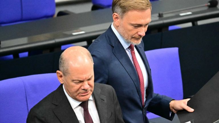 Γερμανία: Θνησιγενής αποδείχθηκε ο συνασπισμός «φανάρι» – Πρόωρες κάλπες τον Μάρτιο