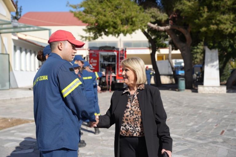 Μαθητές από τη Νίκαια παρακολούθησαν την εκπαίδευση των προσφύγων