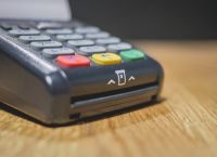 Τράπεζες: Τέλος οι κάρτες – Πώς θα κάνουμε τις συναλλαγές μας Τράπεζες: Τέλος οι κάρτες – Πώς θα κάνουμε τις συναλλαγές μας