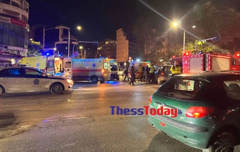 Σοβαρό τροχαίο στη Θεσσαλονίκη: Ένας νεκρός και 4 τραυματίες
