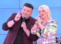 Χαρά Βέρρα & Γιάννης Καψάλης εξομολογούνται: «Πελάτης μου έφερε το τραπέζι στο κεφάλι–Μου έχει σπάσει δόντι»