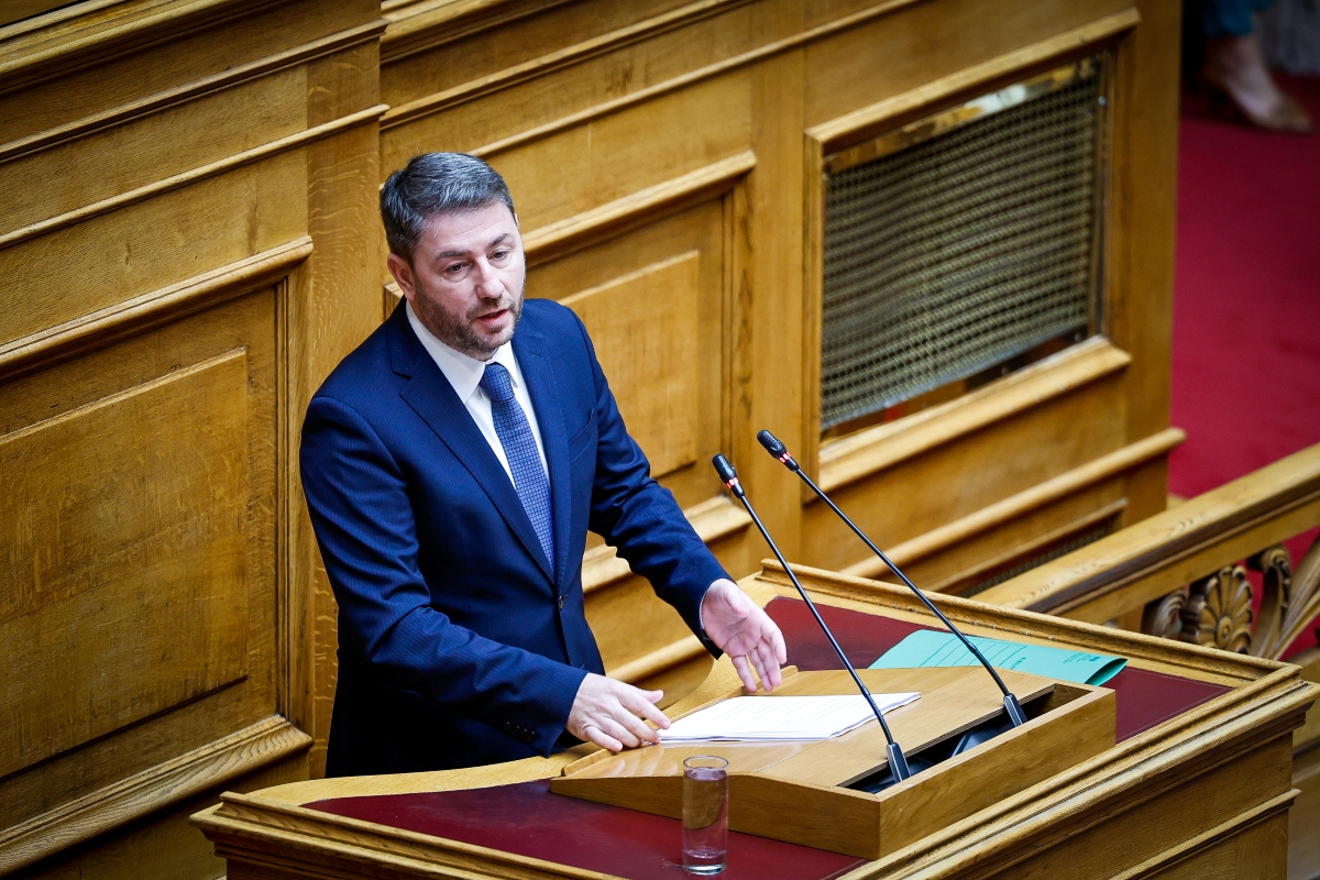 ΠΑΣΟΚ: Επίθεση στην κυβέρνηση σε όλα τα μέτωπα