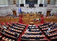 Πώς διαμορφώνεται η Βουλή μετά τη διάσπαση του ΣΥΡΙΖΑ Πώς διαμορφώνεται η Βουλή μετά τη διάσπαση του ΣΥΡΙΖΑ