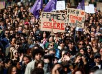 «Je suis Gisèle»: στη Γαλλία έγινε ηρωίδα το θύμα των βιασμών