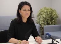 Μπέρμποκ: Η “Ευρώπη Ενωμένη” πρέπει να είναι η απάντηση στο “Πρώτα η Αμερική” του Τραμπ