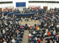 Ευρωκοινοβούλιο: Στον «αέρα» οι διαδικασίες για την ανάδειξη της νέας Κομισιόν