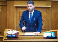 Η νέα τακτική του ΠΑΣΟΚ απέναντι στην κυβέρνηση