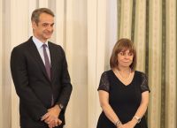 Στις 12μμ ο πρωθυπουργός παραδίδει παρουσία της ΠτΔ το Μετρό για χρήση