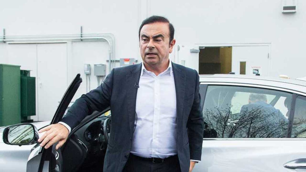 «Θα γίνει σφαγή»: Η προειδοποίηση Γκοσν για τη συγχώνευση της Nissan με τη Honda