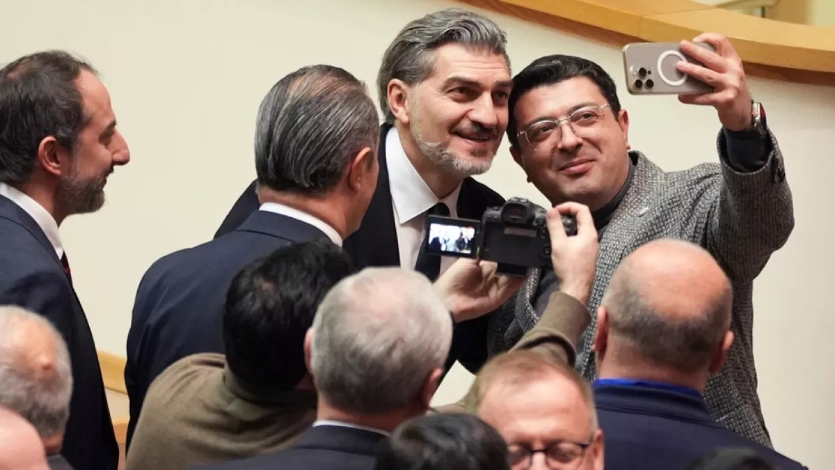 Μιχαήλ Καβελασβίλι: Πώς ο πρώην ποδοσφαιριστής της Μάντσεστερ Σίτι έγινε πρόεδρος της Γεωργίας