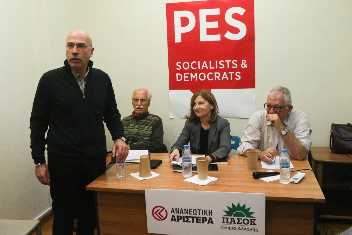 Το ΠΑΣΟΚ «αδειάζει» τον Θ. Μαργαρίτη που πρότεινε τον Χρ. Ράμμο για Πρόεδρο της Δημοκρατίας