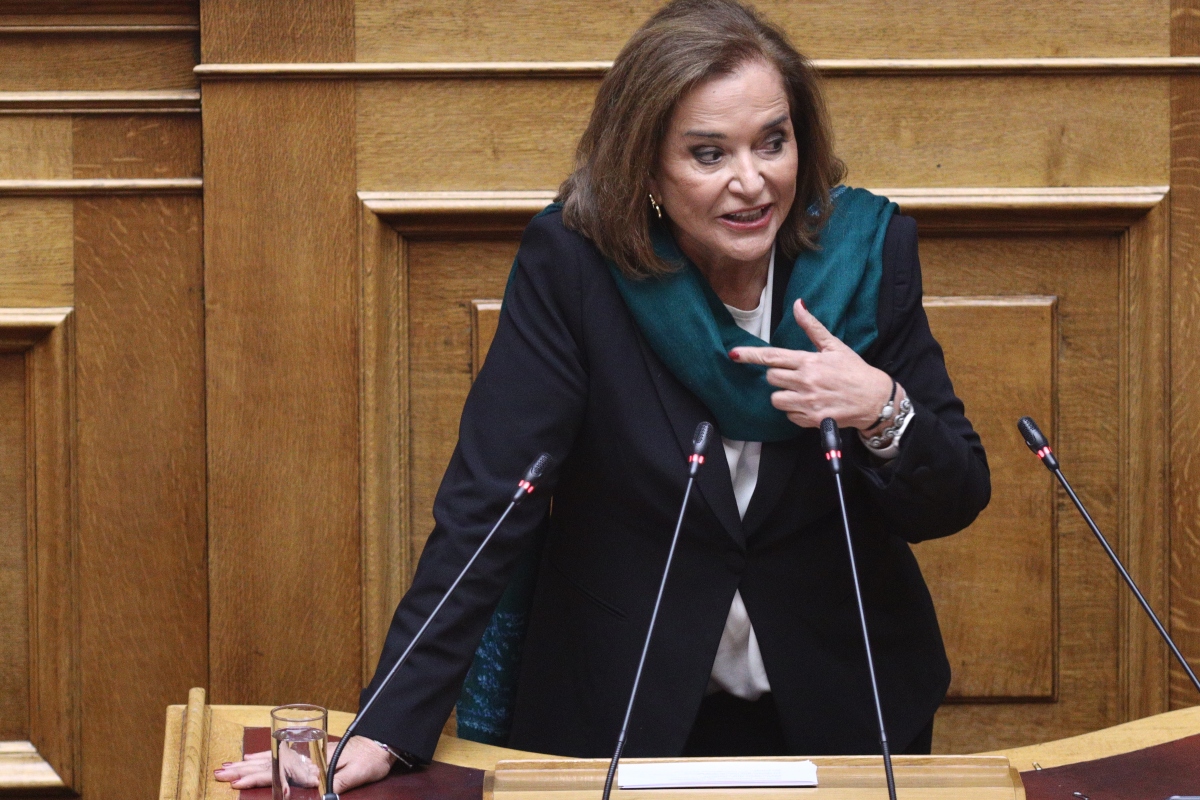 Μπακογιάννη: Ανησυχητική η κατάσταση στη Συρία – Όαση σταθερότητας η Ελλάδα
