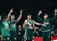 Παναθηναϊκός: Ο Ναν απάντησε για τον αν μάλωσε με τον Παπαπέτρου [pic]