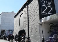 Ανοίγει ξανά το κλαμπ της Βουλιαγμένης που σέρβιρε αλκοόλ σε ανηλίκους και μέθυσαν -Δούκας: Αδιανόητη απόφαση