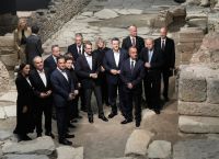 Μενδώνη: Στον σταθμό Βενιζέλου βρέθηκαν πάνω από 300.000 αρχαιολογικά ευρήματα Μενδώνη: Στον σταθμό Βενιζέλου βρέθηκαν πάνω από 300.000 αρχαιολογικά ευρήματα