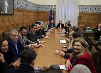 Να μην αντιπολιτεύεται το ΠΑΣΟΚ τον ΣΥΡΙΖΑ, ζήτησε ο Γερουλάνος – Τι απάντησε ο Ανδρουλάκης