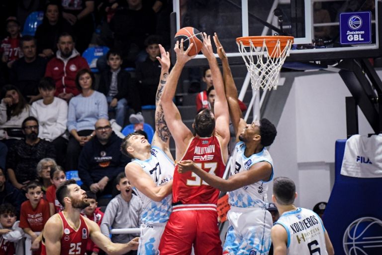 Basket League: Ένα εύκολο απόγευμα είχε ο Ολυμπιακός στη Ρόδο [88-73]