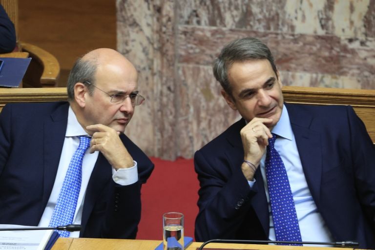 Βουλή: Σε εξέλιξη η συζήτηση για τον προϋπολογισμό [Δείτε live]
