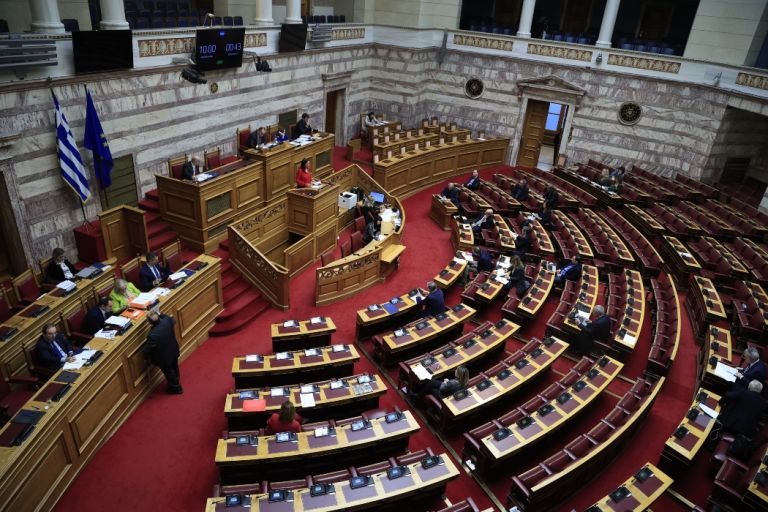 Προϋπολογισμός 2025: Συνεχίζεται για δεύτερη ημέρα η συζήτηση [Δείτε Live]
