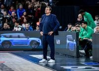 Αταμάν μετά την ήττα από την Εφές: Παίξαμε σαν παιδική ομάδα, επιστρέφουμε με αεροπλάνο