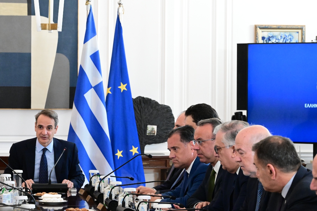 Μητσοτάκης στο υπουργικό: Δεν έχουμε την πολυτέλεια του εφησυχασμού-Στις 10 Ιανουαρίου νέο υπουργικό