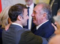 Ο Φρανσουά Μπαϊρού νέος πρωθυπουργός της Γαλλίας Ο Φρανσουά Μπαϊρού νέος πρωθυπουργός της Γαλλίας