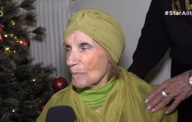 Μέλπω Ζαρόκωστα μέσα από το Γηροκομείο Αθηνών–«Νιώθω άνετα εδώ γιατί το έκανα με την καρδιά μου»