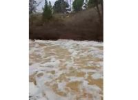 Κακοκαιρία «Bora»: Υπερχείλισε το φράγμα της Θέρμης στη Θεσσαλονίκη [vid]