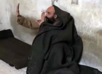 «Το φως, Θεέ μου, υπάρχει φως» –Βίντεο με τη στιγμή που κρατούμενος απελευθερώνεται από το κελί του στη Συρία