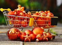 Εορταστικό ωράριο 2024: Πώς θα λειτουργήσουν τα καταστήματα και ποιες Κυριακές θα είναι ανοιχτά Εορταστικό ωράριο 2024: Πώς θα λειτουργήσουν τα καταστήματα και ποιες Κυριακές θα είναι ανοιχτά