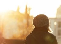 Καιρός: Χειμωνιάτικη λιακάδα με τη θερμοκρασία έως τους 19 βαθμούς Κελσίου