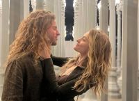 Η Πάρις Τζάκσον αρραβωνιάστηκε τον μουσικό παραγωγό Τζάστιν Λονγκ Η Πάρις Τζάκσον αρραβωνιάστηκε τον μουσικό παραγωγό Τζάστιν Λονγκ