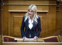 Μπρατάκος ΕΒΕΑ: Τα συγχαρητήρια της Ράπτη για την επανεκλογή του