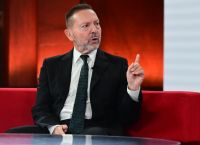 Στουρνάρας: Πιθανή η εξαγορά συστημικής τράπεζας από ευρωπαϊκό όμιλο Στουρνάρας: Πιθανή η εξαγορά συστημικής τράπεζας από ευρωπαϊκό όμιλο