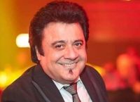 Βασίλης Τερλέγκας: Δεν έχω χρήματα τα «έφαγα» – Ήταν εύκολο να γίνω τραγουδιστής