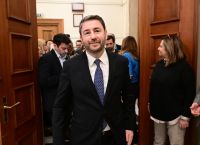 Χαμόγελα στο ΠΑΣΟΚ για τη διείσδυση στο Κέντρο