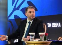 Το ΠΑΣΟΚ μεταξύ συναίνεσης και σύγκρουσης απέναντι στην Κυβέρνηση