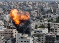 Το Ισραήλ συνεχίζει να σφυροκοπά τη Λωρίδα της Γάζας Το Ισραήλ συνεχίζει να σφυροκοπά τη Λωρίδα της Γάζας