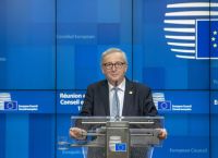 Γιούνκερ: «Πιστεύαμε ότι η αμερικανική ομπρέλα θα μας προστατεύει για πάντα, αυτό δεν ισχύει»