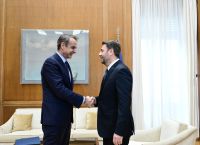 Μητσοτάκης – Ανδρουλάκης: Να τηρήσουμε ανοιχτό δίαυλο επικοινωνίας