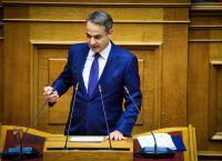 Κυβερνητικό restart στο κατώφλι του 2025